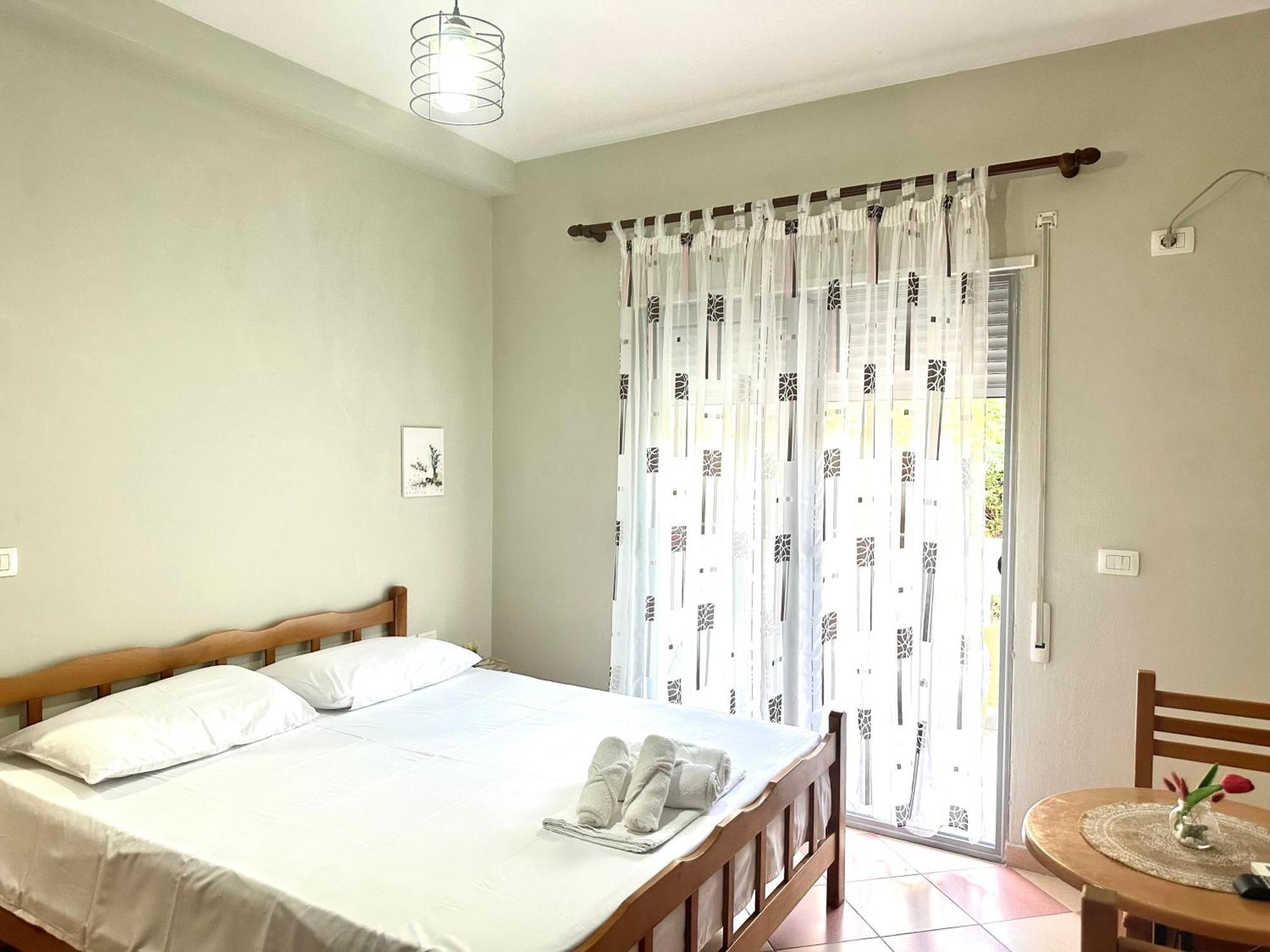 Dn Apartments Vlorë Buitenkant foto
