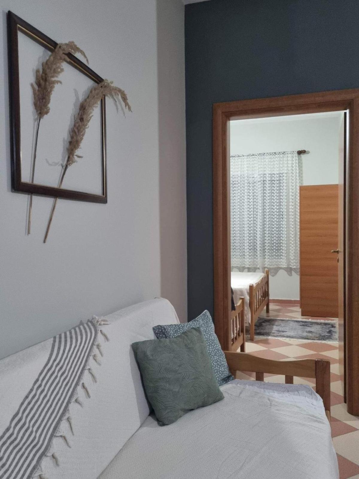Dn Apartments Vlorë Buitenkant foto