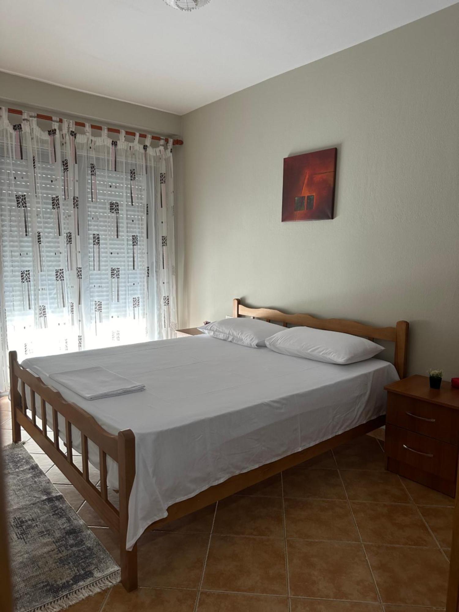 Dn Apartments Vlorë Buitenkant foto